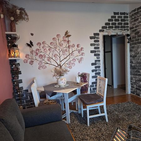 Mila Apartment Kaštel Novi Exterior foto