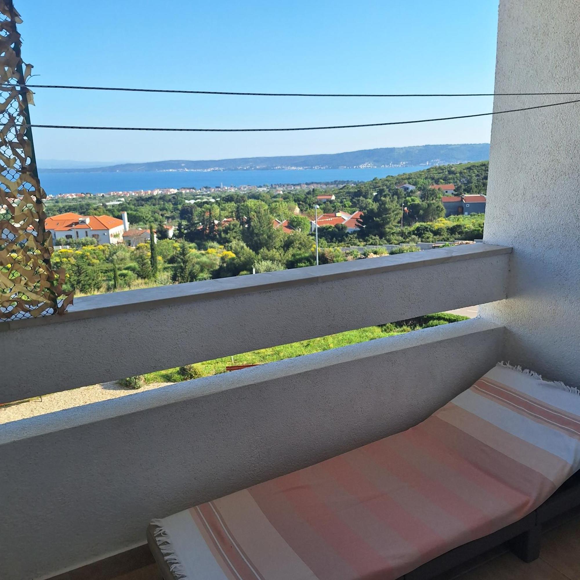 Mila Apartment Kaštel Novi Exterior foto